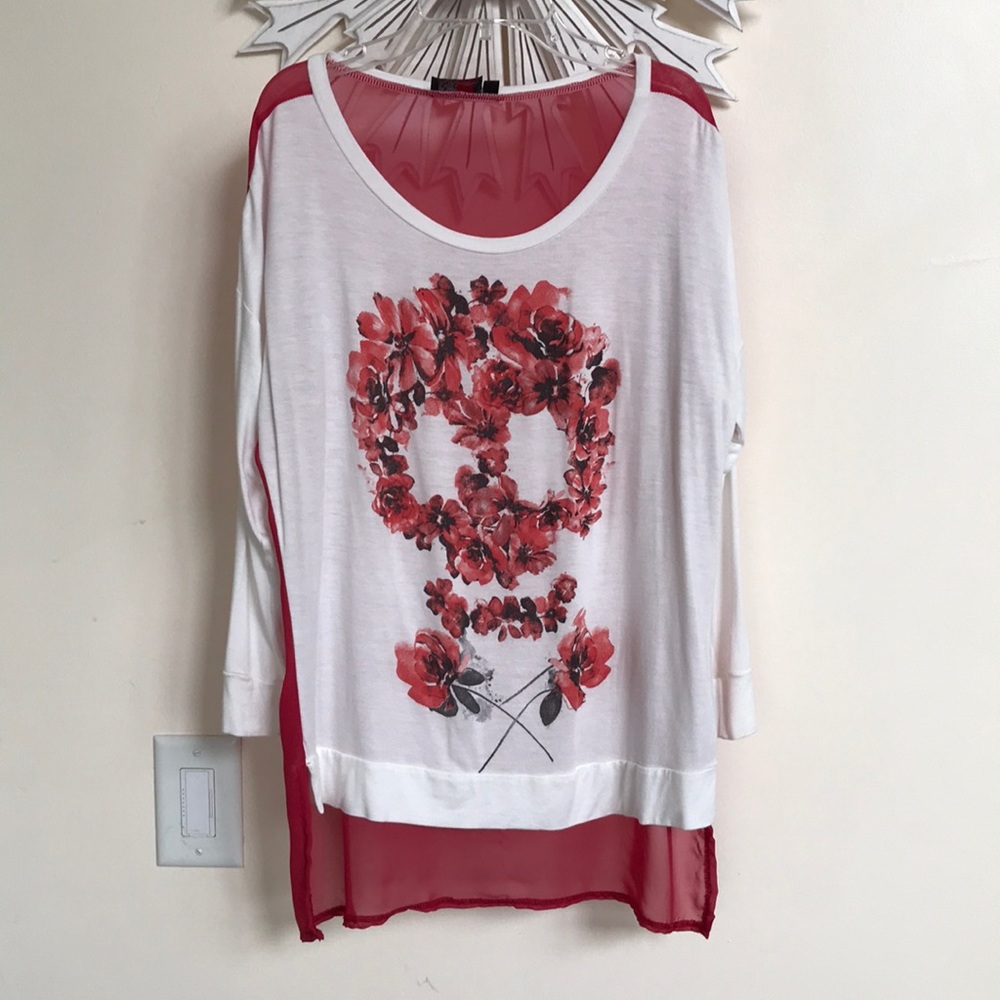 M❤️M roses skull sheer 3/4 sleeve blouse top M